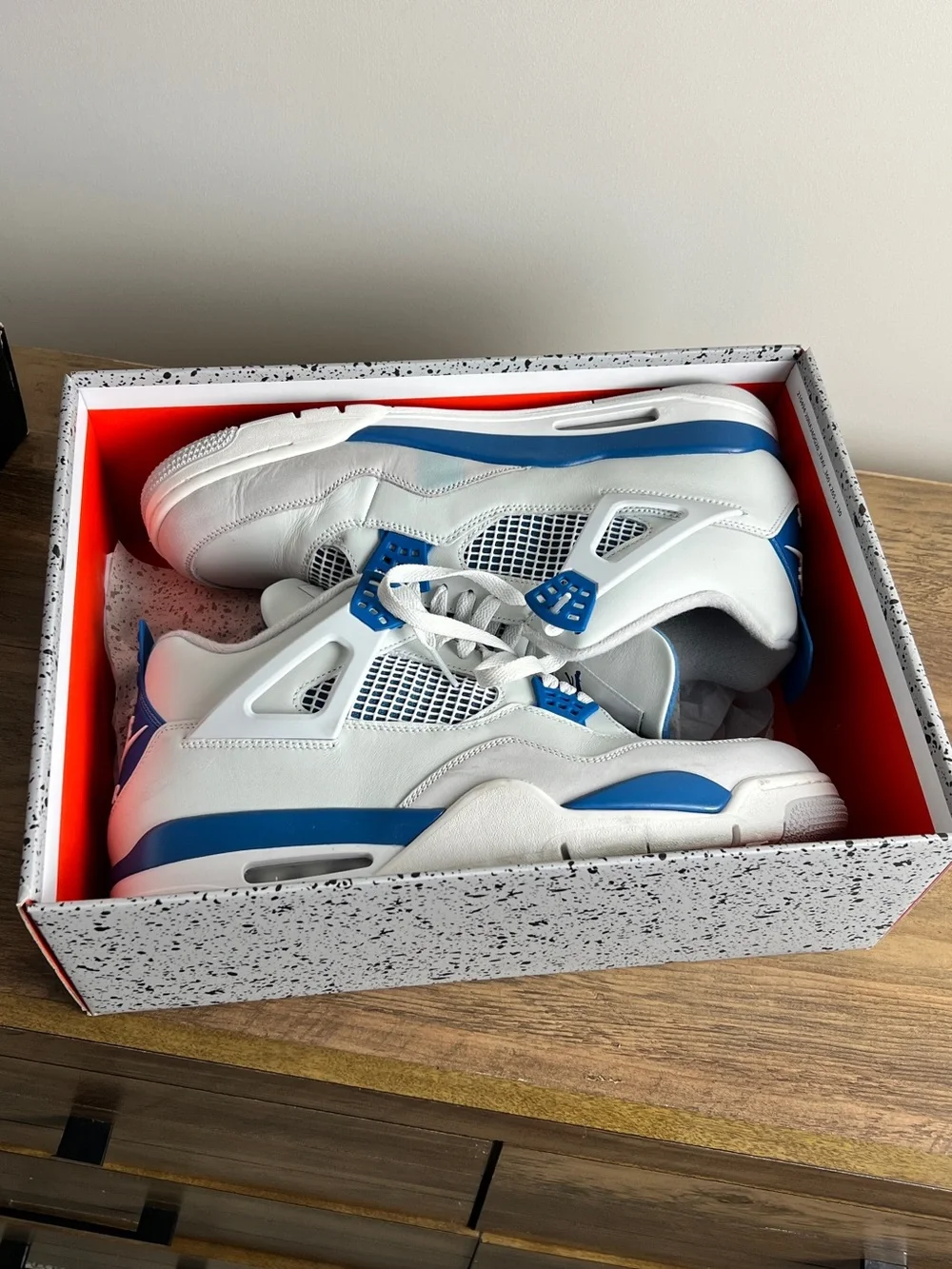 Jordan 4 Retro Military Blue (2024)